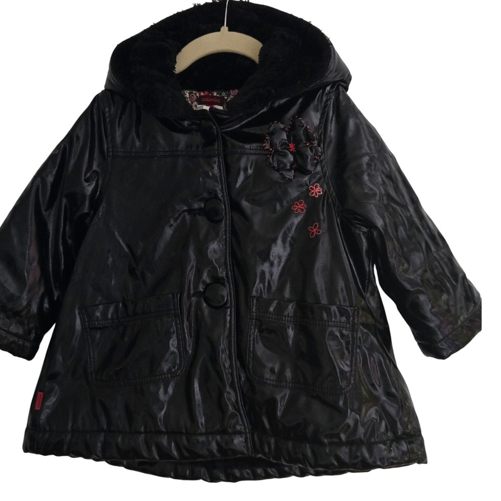 Catimini Black Patent Hooded‎ Coat Faux Fur Trim Flower Detail Size 4